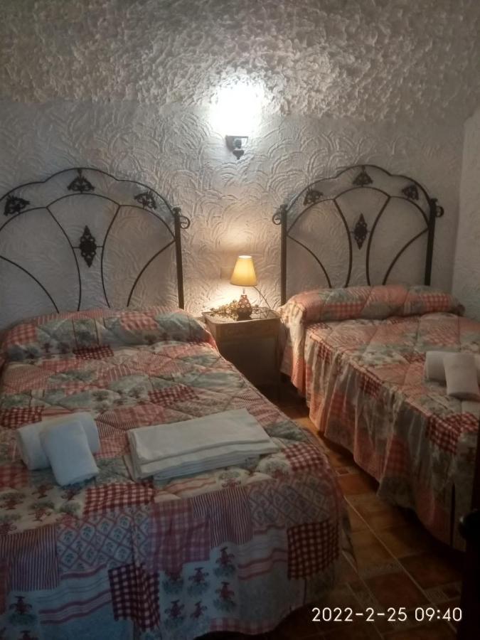 Holiday home Casa Cueva Vanesa Hinojares